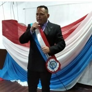 Renuncia alcalde del municipio Cardenal Quintero de Mérida