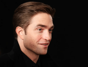 Robert Pattinson podría ser Drácula en nueva película sobre el popular personaje
