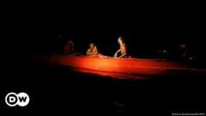 Túnez: más de 20 personas migrantes desaparecen tras naufragios | El Mundo | DW