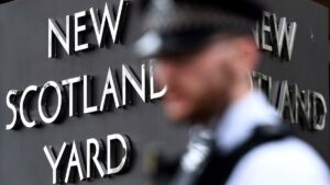 Un goteo de policías violadores sacude a Scotland Yard