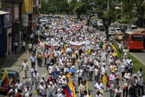 ¿Cómo transcurrió la marcha contra el presidente Petro en Cali? - Cali - Colombia