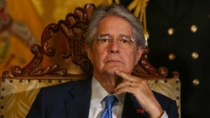 3 posibles escenarios en el juicio político al presidente de Ecuador