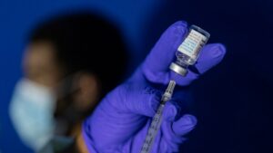 Autoridades de EEUU prevén posibles rebrotes de mpox durante el verano