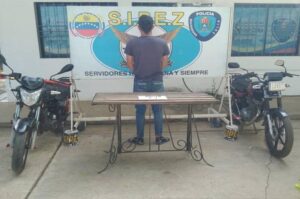 Capturado estafador que utilizaba falsa identidad y uniforme del CPEZ para vender motocicletas en Marketplace