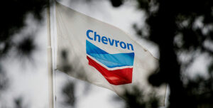 Chevron reduce expectativas de producción petrolera en Venezuela a 175 mil bd – SuNoticiero