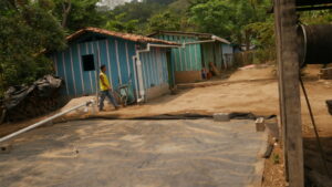 “Cosecha” de agua lluvia, esperanza para Corredor Seco Centroamericano