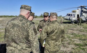 El lder checheno Kadirov mueve a sus hombres hacia Bajmut, cuya toma Putin quera cerrar en los prximos das
