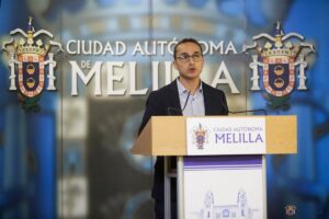 El presidente de Melilla cesa al consejero de su Gobierno detenido por la supuesta "compra de votos"