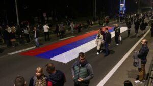 El presidente serbio abandona su partido y crea un movimiento independiente
