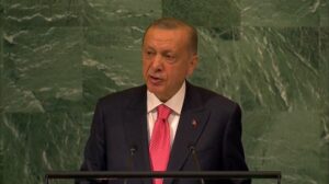 Erdogan dice que los servicios secretos turcos han asesinado al líder del Estado Islámico