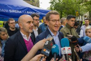 Feijóo apela al voto útil al PP en Barcelona para ser llave del Gobierno y acabar con "populismo e independentismo"