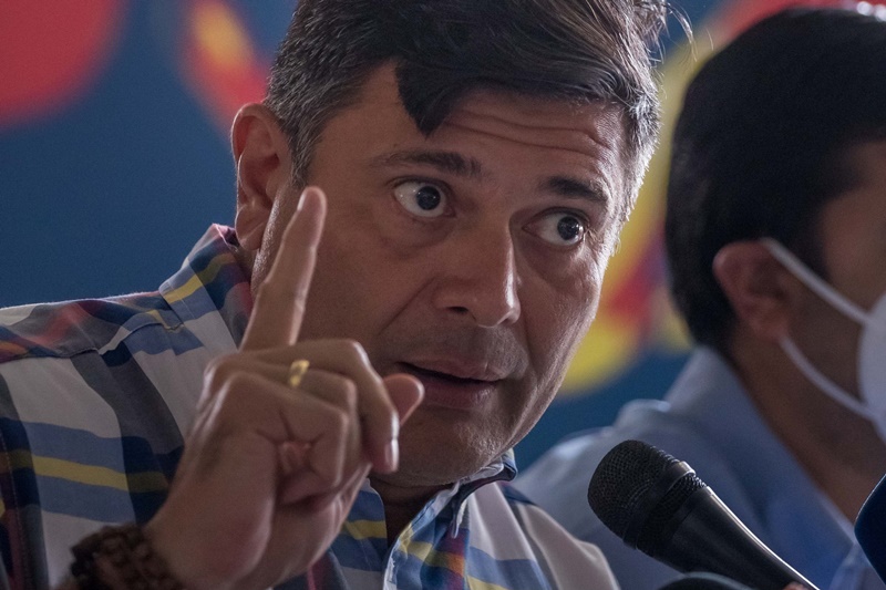 Freddy Superlano aparece en denuncia que interpuso bufete en España contra “opositores” que intentaron “blanquear” imagen de Alex Saab
