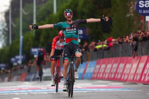 Giro de Italia: Denz hace buena la fuga del da y Geraint Thomas conserva la maglia rosa