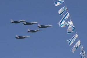 Israel cumple el 75º aniversario de su fundación entre tensiones internas y tras una nueva ofensiva en Gaza