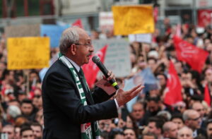 La oposicin turca, a un paso de ganar las elecciones con la promesa de cambiar el pas