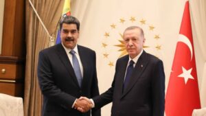Maduro felicitó a Erdoğan por su reelección
