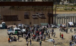 México recibirá 1.000 migrantes al día que expulse Estados Unidos al implementar el Título 8