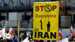Oleada de ejecuciones en Irán: la pena de muerte como venganza | El Mundo | DW
