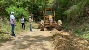 Recuperan vías agrícolas en el estado Aragua
