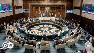 Tras más de una década, Liga Árabe decide readmitir a Siria | El Mundo | DW