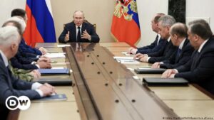 Putin ofrece a Wagner unirse a ejército o irse a Bielorrusia – DW – 26/06/2023