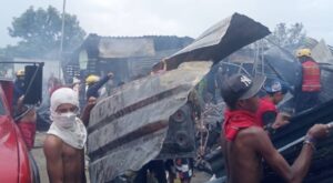 41 personas damnificadas debido a incendio en terrenos invadidos en Aragua