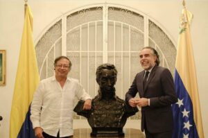 Armando Benedetti y su polémico paso por Venezuela