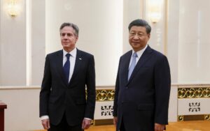 Blinken se reúne con Xi Jinping para mejorar vínculo China - EE.UU