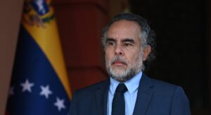 Colombia extiende permanencia de Armando Benedetti como embajador en Venezuela hasta el 19 de julio