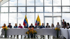 Cuarto ciclo de negociaciones entre el Gobierno colombiano y el ELN será en Venezuela – SuNoticiero