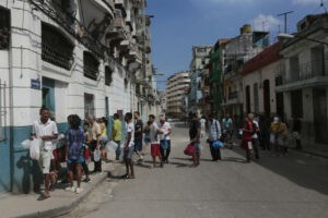 Demora de planes económicos aumenta las vulnerabilidades en Cuba
