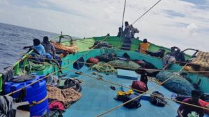 Diego García, la pequeña isla británica militarizada en el Índico que se convirtió en un "infierno" para decenas de migrantes varados