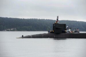 EE.UU. envía un submarino de propulsión nuclear a Corea del Sur tras el lanzamiento de misiles norcoreanos