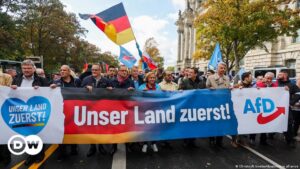 El 50 % de alemanes del este quiere "gobierno autoritario" – DW – 29/06/2023