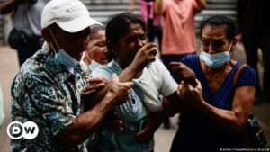 El intento de "bukelizar" la tragedia carcelaria en Honduras – DW – 22/06/2023