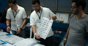 Elecciones en Guatemala EN VIVO: con casi el 50% de las mesas escrutadas, Sandra Torres y Bernardo Arévalo se perfilan para disputar el balotaje