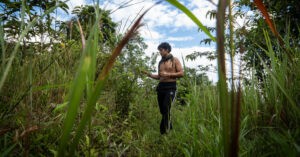 Ellos son los guardias indígenas de Colombia que hallaron a los niños desaparecidos