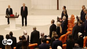 Erdogan asumió su tercer mandato como presidente de Turquía | El Mundo | DW