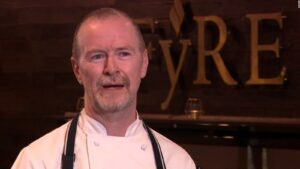 Famoso chef defiende polémica decisión de un restaurante contra veganos| Video