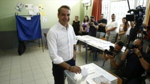 Grecia acude a las urnas por segunda vez desde mayo, con Nueva Democracia como claro favorito