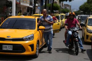Ibagué: Por decreto los taxis no tienen pico y placa - Otras Ciudades - Colombia