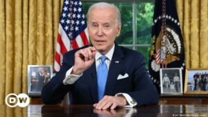 Joe Biden promulgó la ley que evita el default de EE.UU. | El Mundo | DW