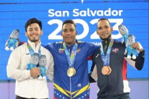 Julio Mayora brilla con dos medallas de oro para Venezuela en los Juegos Centroamericanos y del Caribe