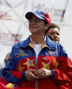 La mujer de Maduro encabezar el proceso para imponer un nuevo rbitro electoral para las presidenciales