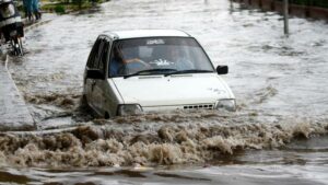 Las fuertes precipitaciones dejan ya 25 muertos en Pakistán