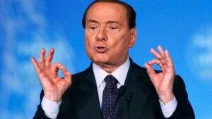 Muere Berlusconi | Primeras noticias y reacciones en directo