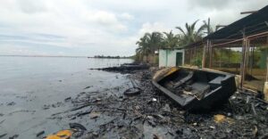 Pdvsa realiza labores de limpieza en el Lago de Maracaibo