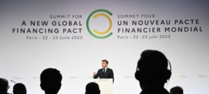 Pocos compromisos quedan como saldo de cumbre financiera en París