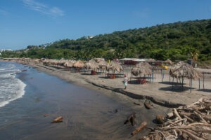 Robo de playas en el Atlántico: el entramado detrás de las invasiones - Barranquilla - Colombia