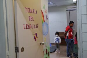 Servicio para niños con autismo vuelve a funcionar en el Domingo Luciani